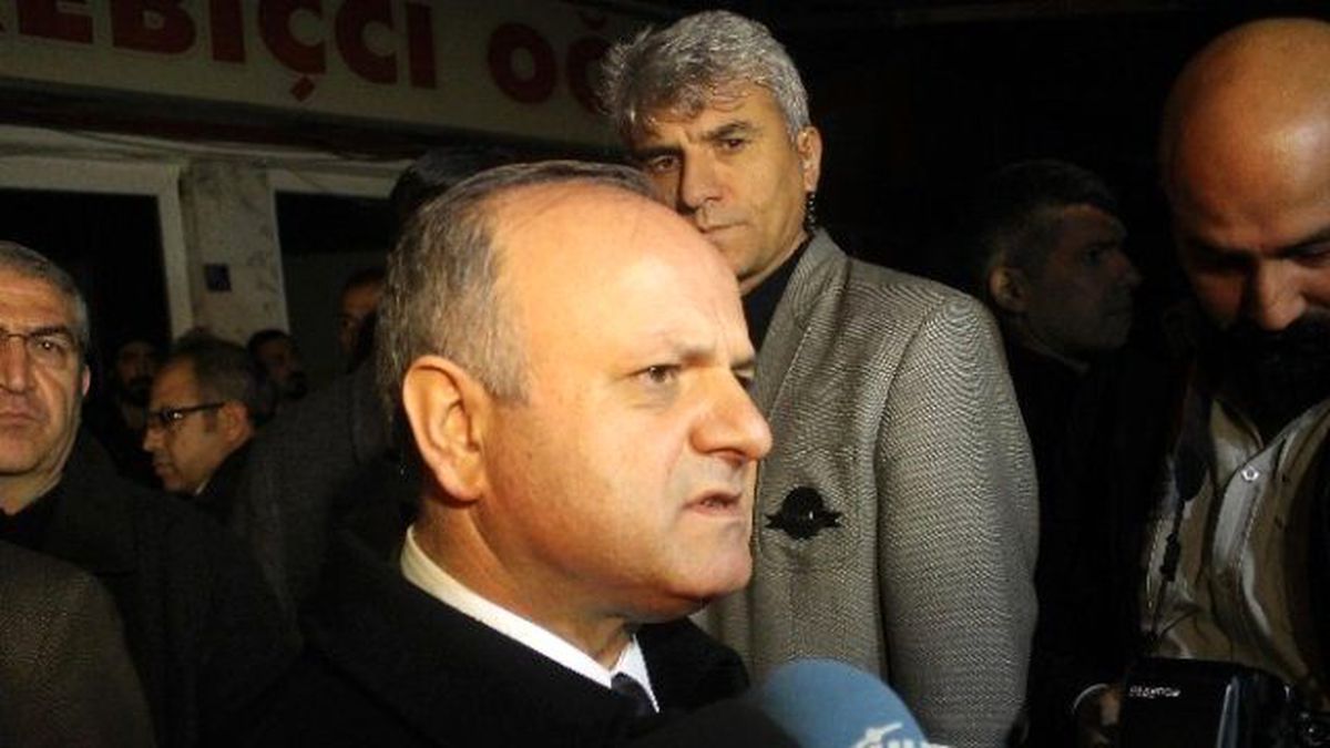 Vali Çakacak: "Temel Sorun Sevgisizlik"
