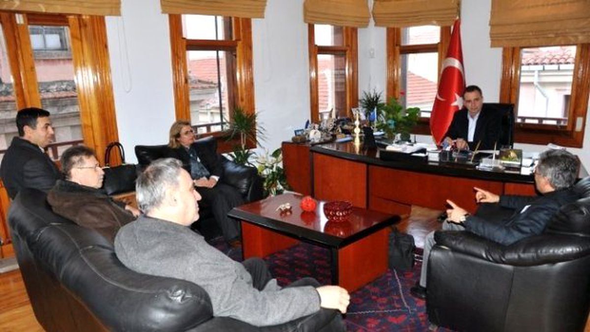 Yurt Yıldırım\'dan Gençer Ziyareti