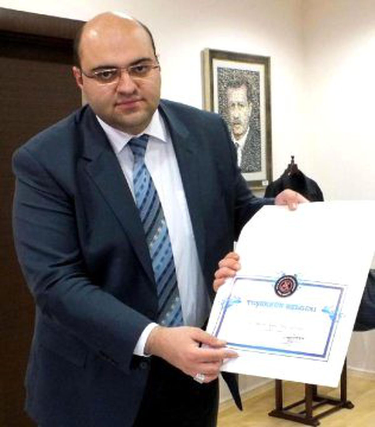 AK Partili Belediye Başkanına Silahlı Saldırı