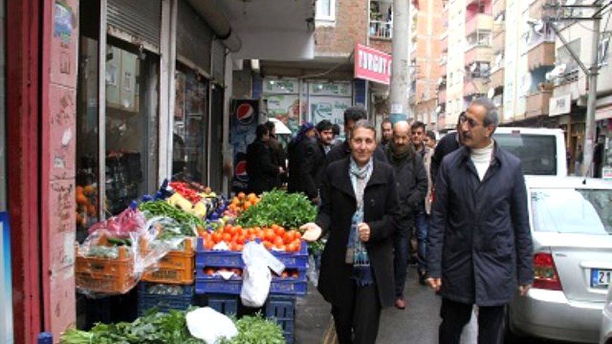Akat ve Güler Esnaf Sorunlarını Dinledi