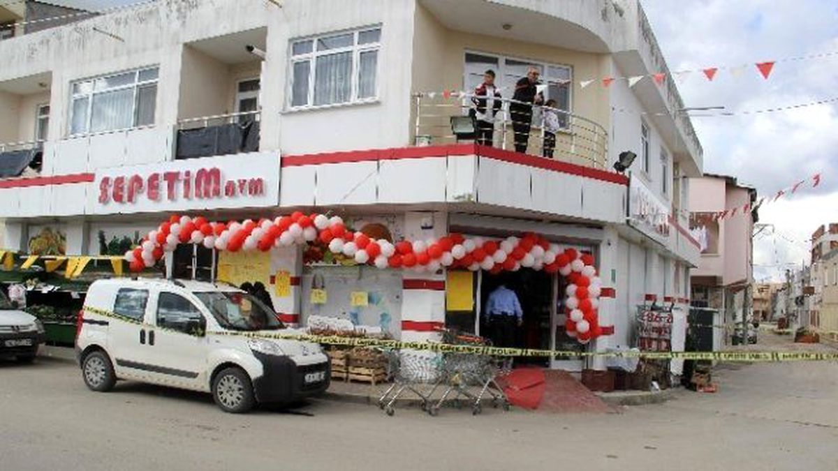 Alacak Verecek Meselesinde Silahlar Konuştu