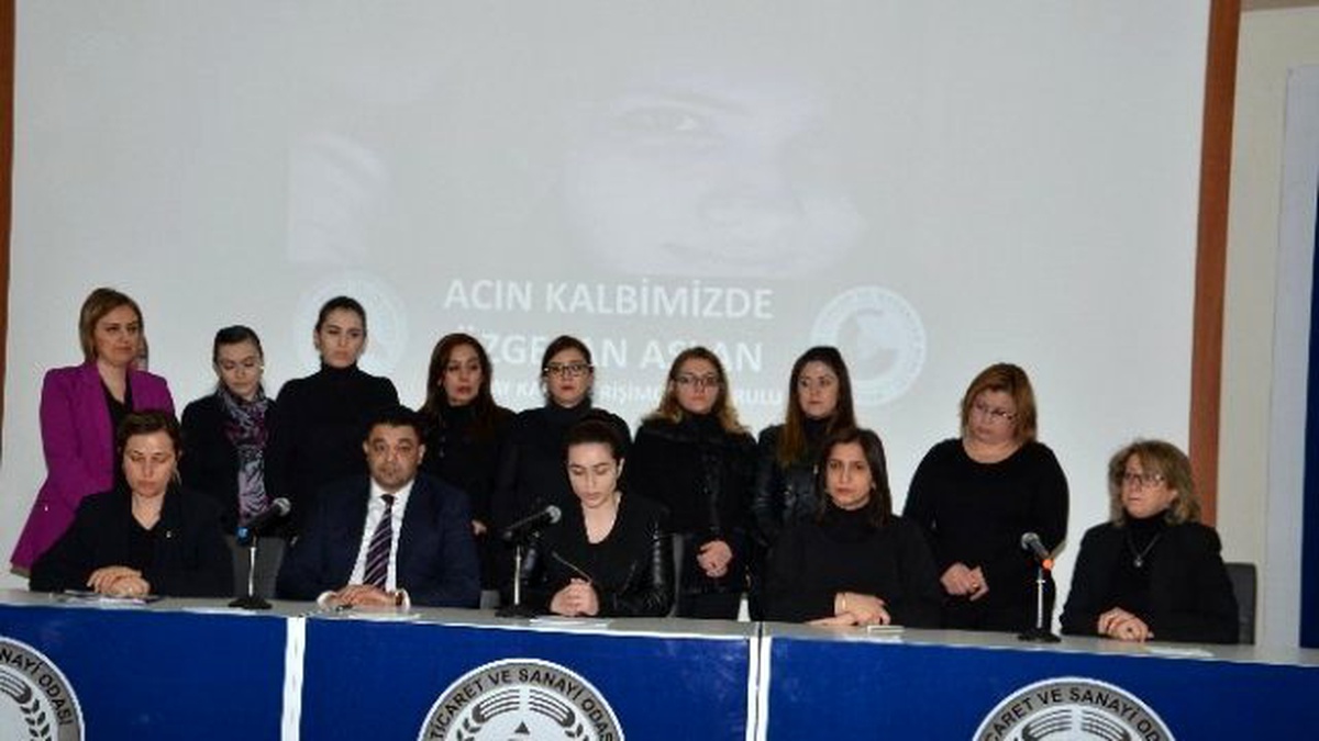 Atso Kadın Girişimciler Kurulu Özgecan\'ı Unutmadı