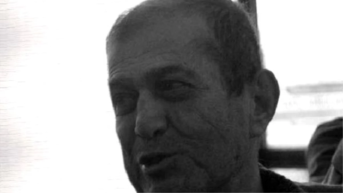 Bursaspor\'un İlk Kaptanı Özhan Varlık Vefat Etti