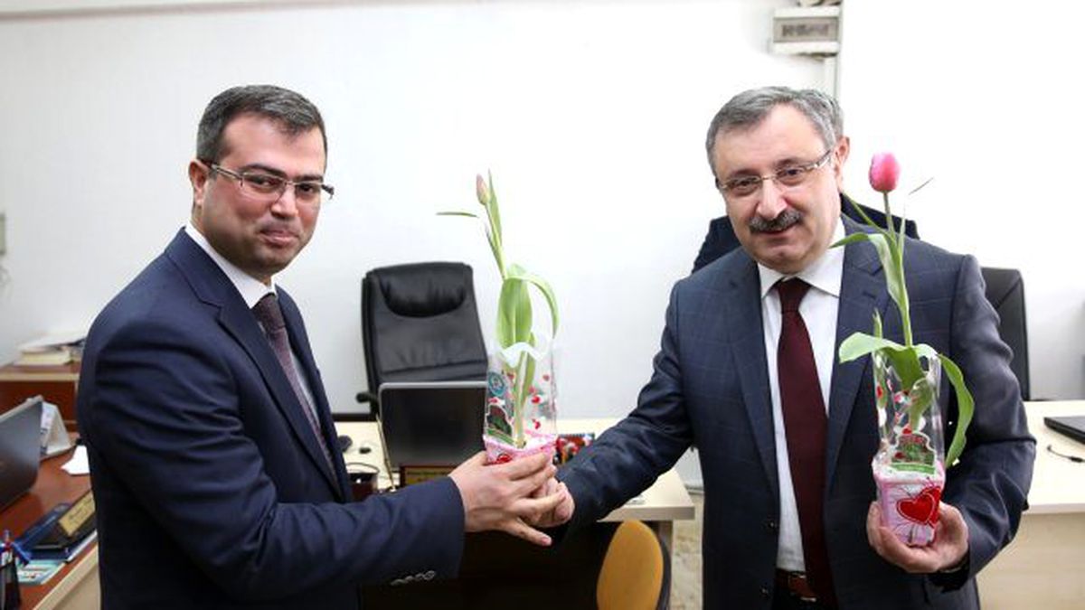 Büyükşehir Çiçek Açtı