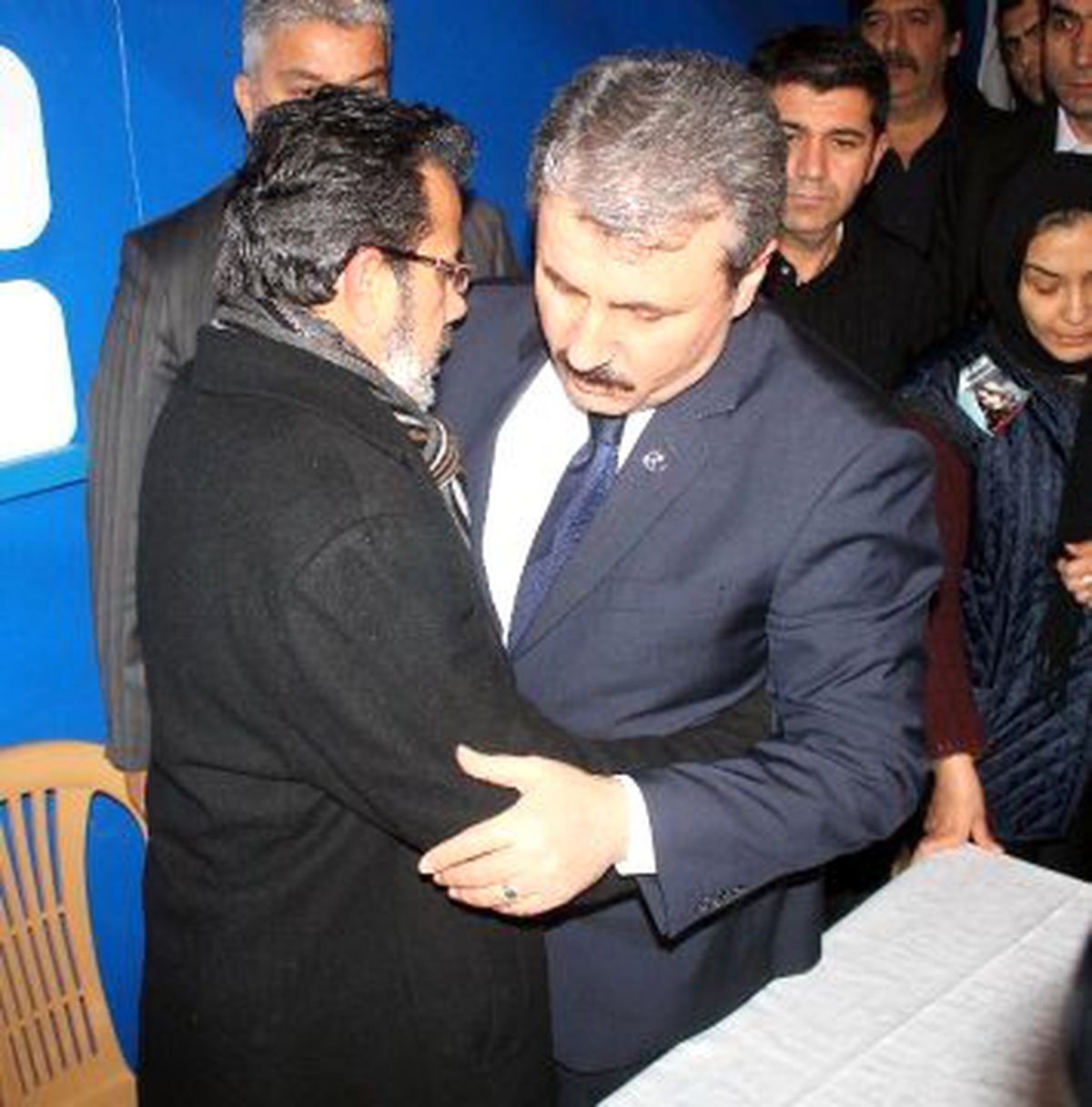 Destici\'den Özgecan\'ın Ailesine Taziye Ziyareti