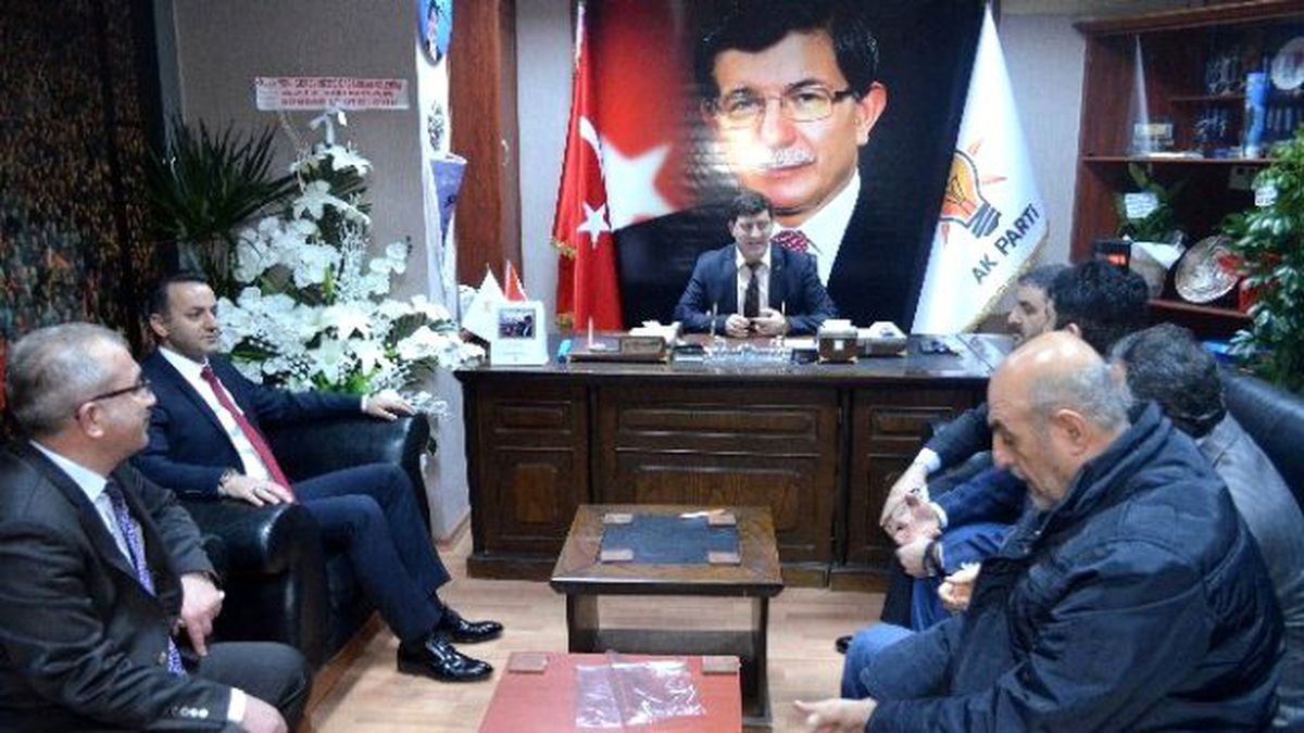 Dr. Aziz Alper Biten, AK Parti\'ye Aday Adaylığı Başvurusu Yaptı
