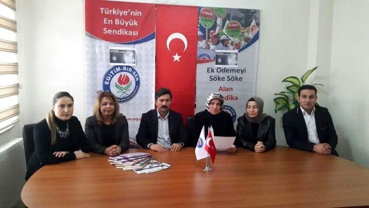 Eğitim Ber-sen\'den Özgecan Aslan Cinayetine Kınama