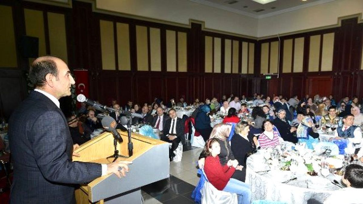 Engellilere Moral Gecesi