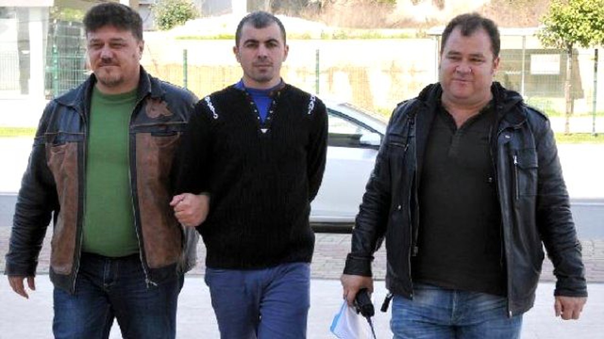 Fare Zehri İçip Adliyede Pencereden Atlamak İsteyen Şüpheli Tutuklandı