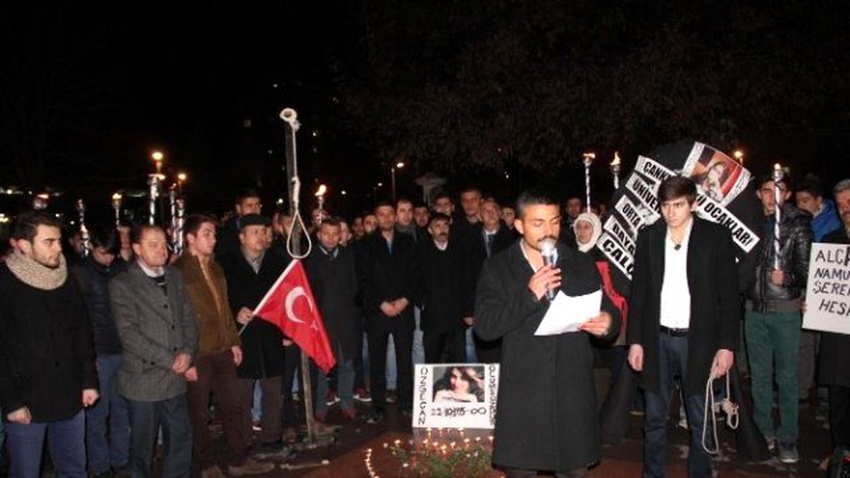 İdam Sehpası Kurup Katillerin Asılmasını İstediler