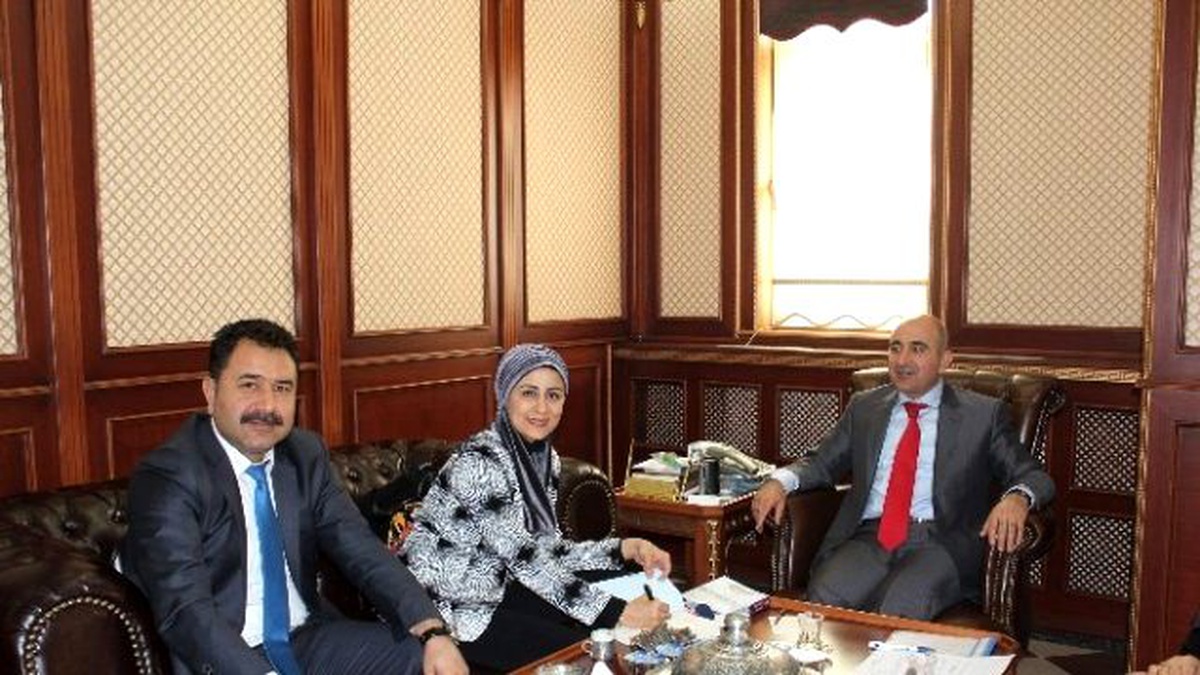 Kilisli Yazar Akdemir Söyleşi Veimza Gününde Sevenlerini Bekliyor