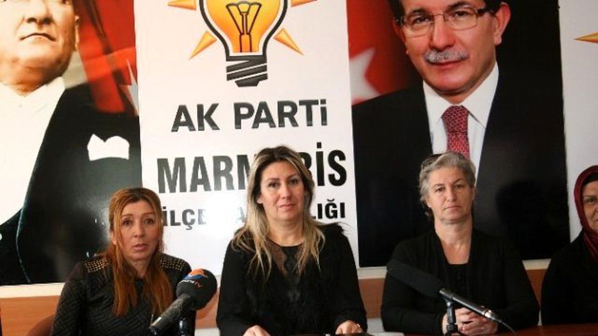 Marmaris\'te Ak Partililer Özgecan İçin Mevlit Okutacak
