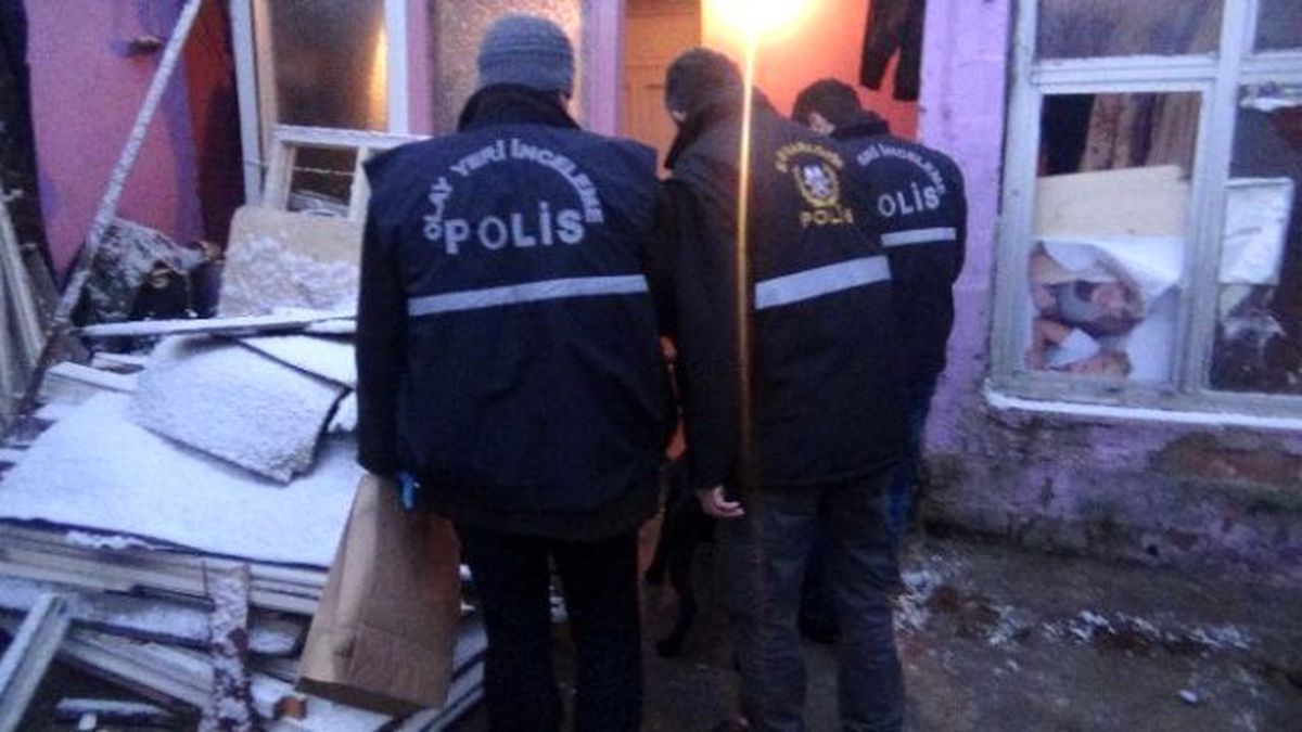 Polisten Şafak Operasyonu