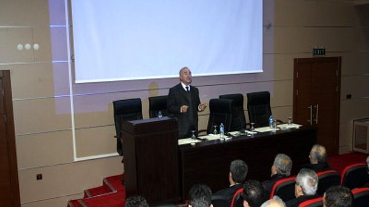 Prof. Dr. Oto\'dan \'Stres ve İş Eğitimi\' Konferansı