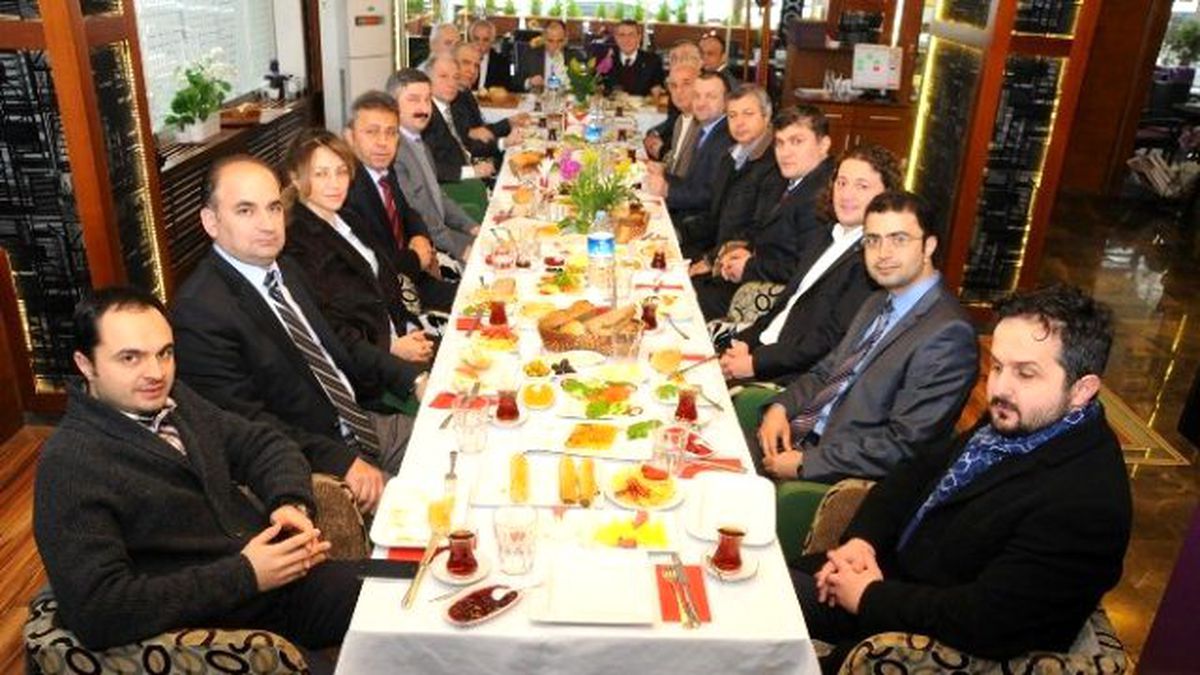 Sanayici ve Üniversite İşbirliği