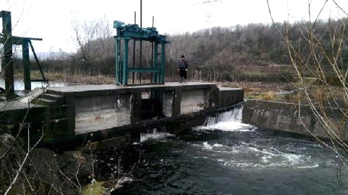 Sapanca Gölü\'nde 4 Yıl Sonra İlk Kez Fazla Su Tahliye Edildi
