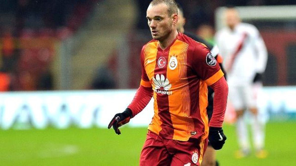 Sneıjder Arena\'da Coşuyor