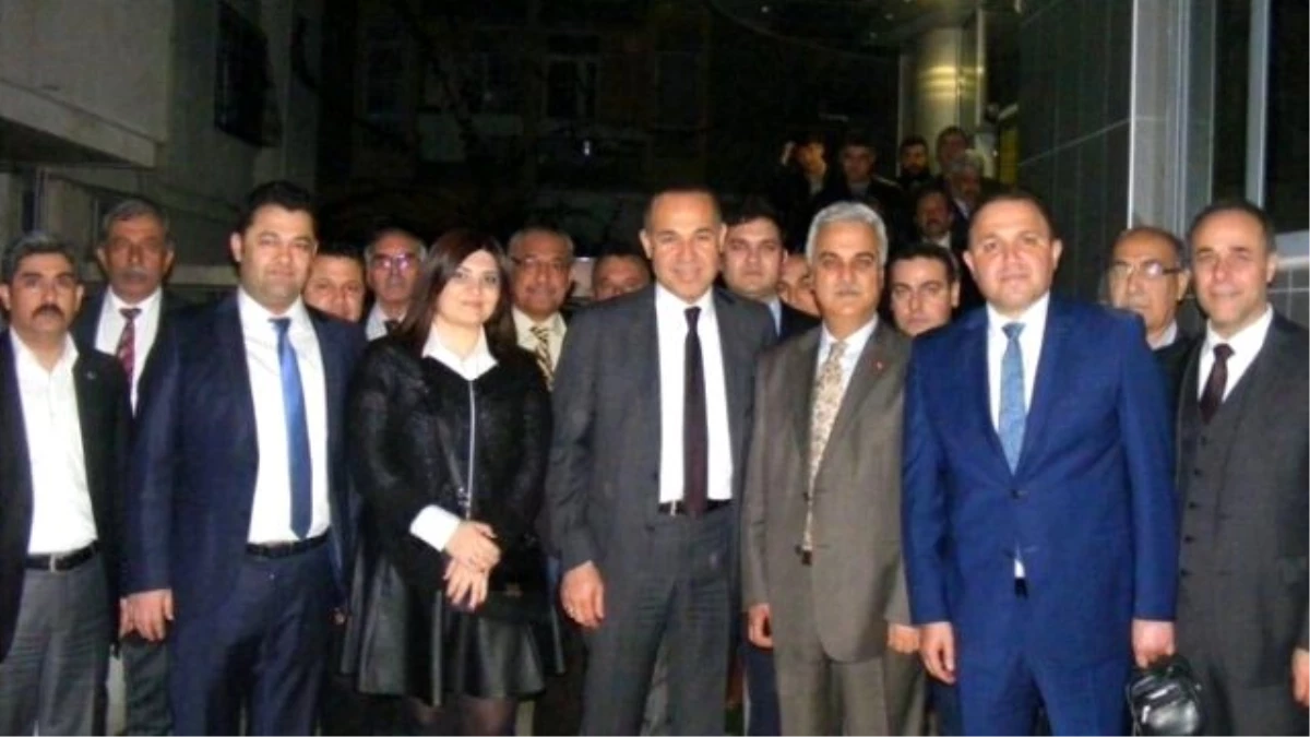 Sözlü\'den, MHP Adana İl Başkanı Baş\'a Ziyaret