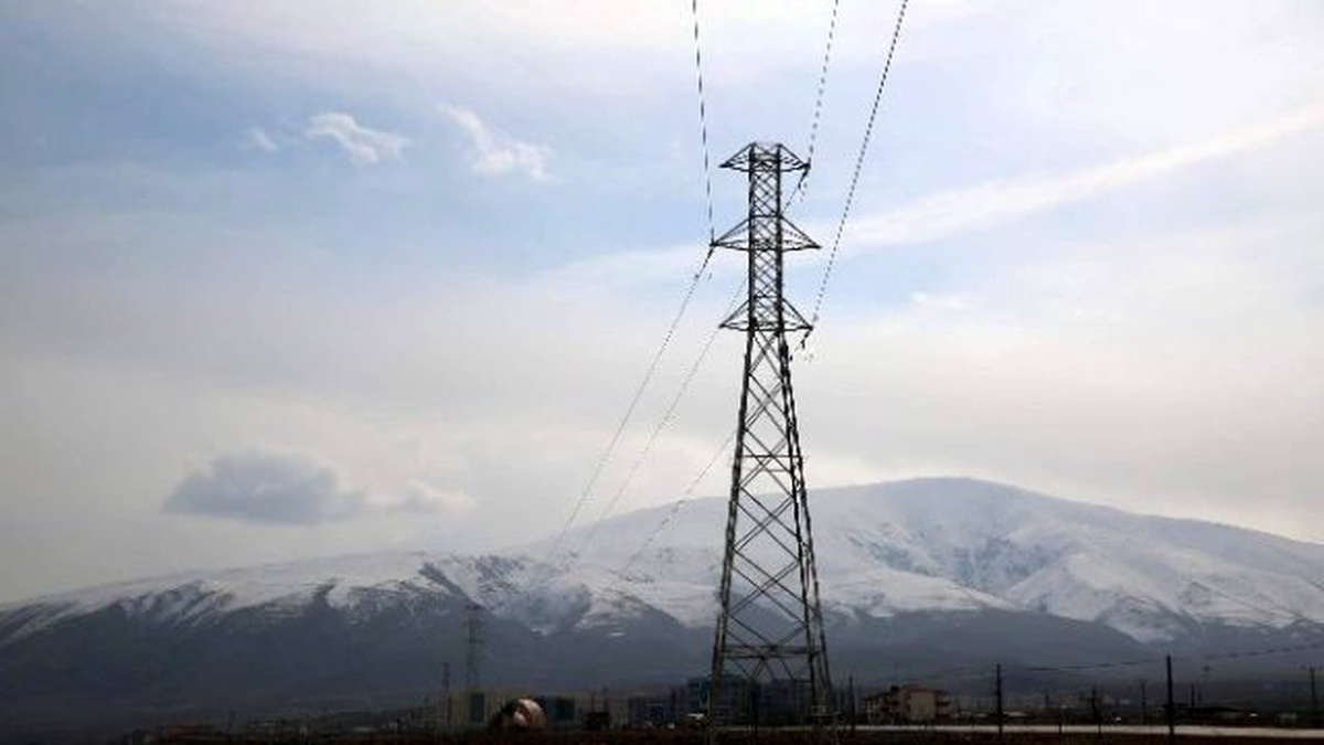Suveren Kampüsü İçin Elektrik Hattı Çekildi