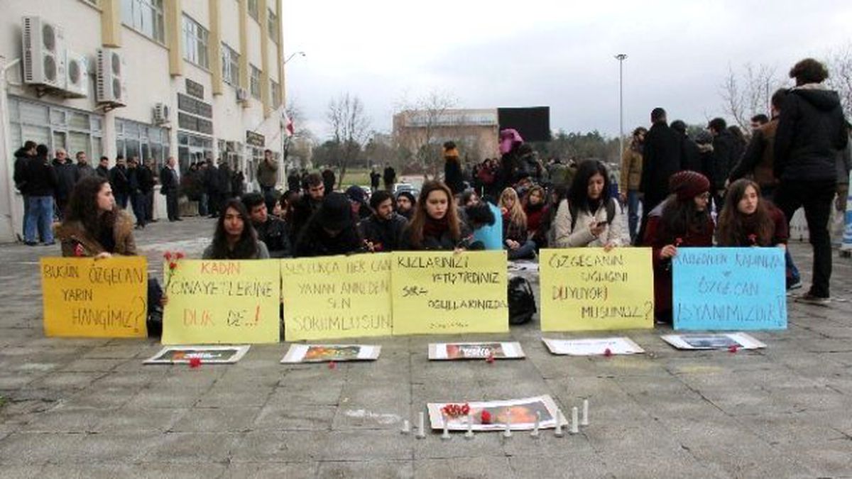 Üniversitede Özgecan Eyleminde Gerginlik