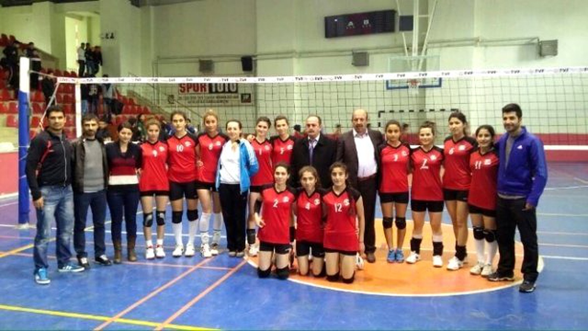 Van Büyükşehir Kadın Voleybol Takımı 3. Lig\'e Çıktı
