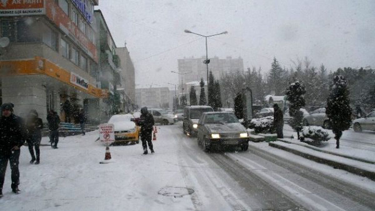 Yozgat\'ta Kar Yağışı