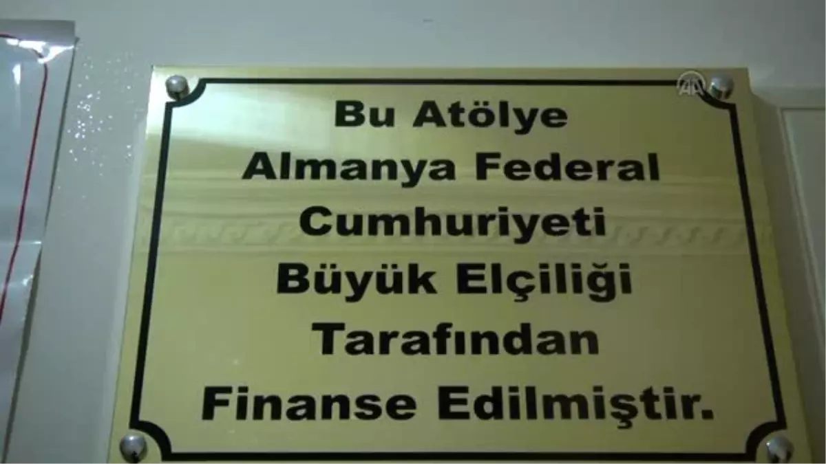 Almanya Elçisi Kurz, Bakır İşleme Atölyesini Gezdi