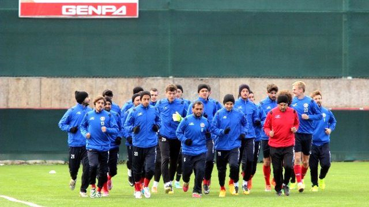 Antalyaspor\'da Cezaya İtiraz Eden Arif Şahin A Takımda Yer Alamayacak