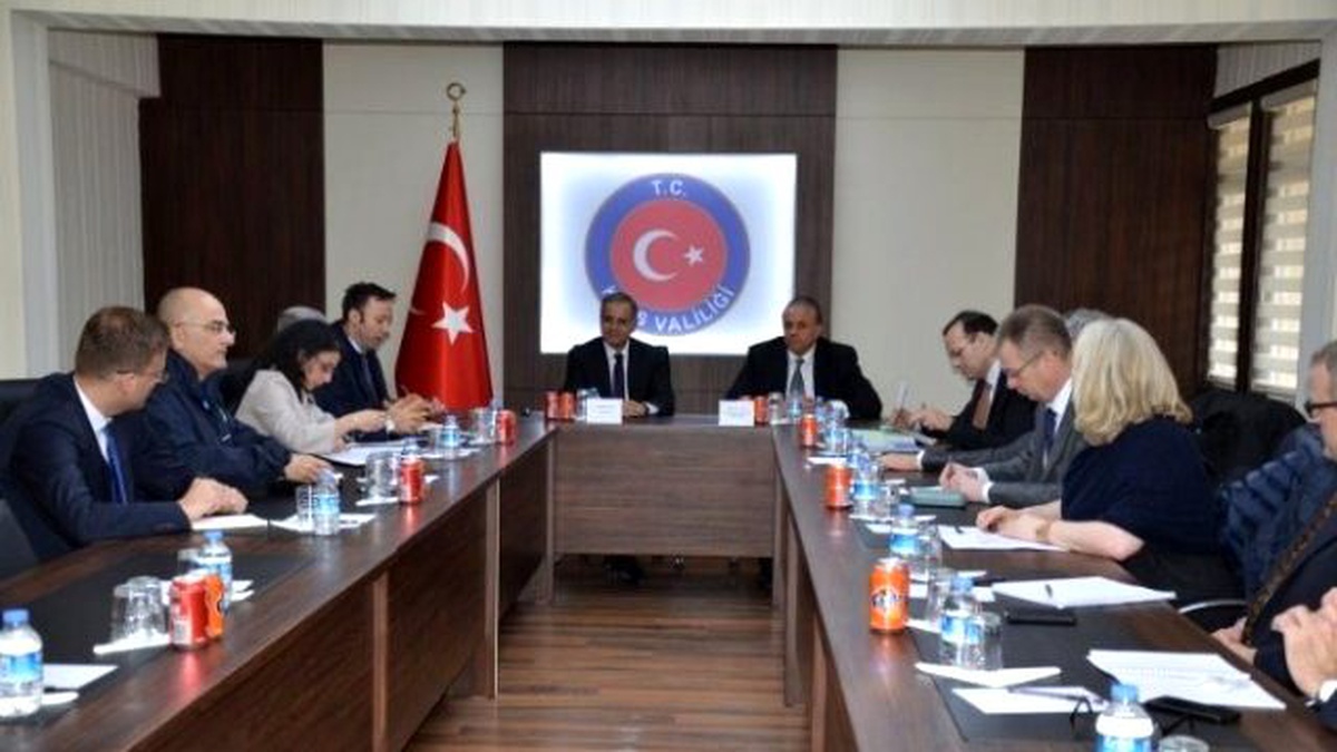 BM Güvenlik Konseyi Heyeti Vali Tapsız\'ı Ziyaret Etti