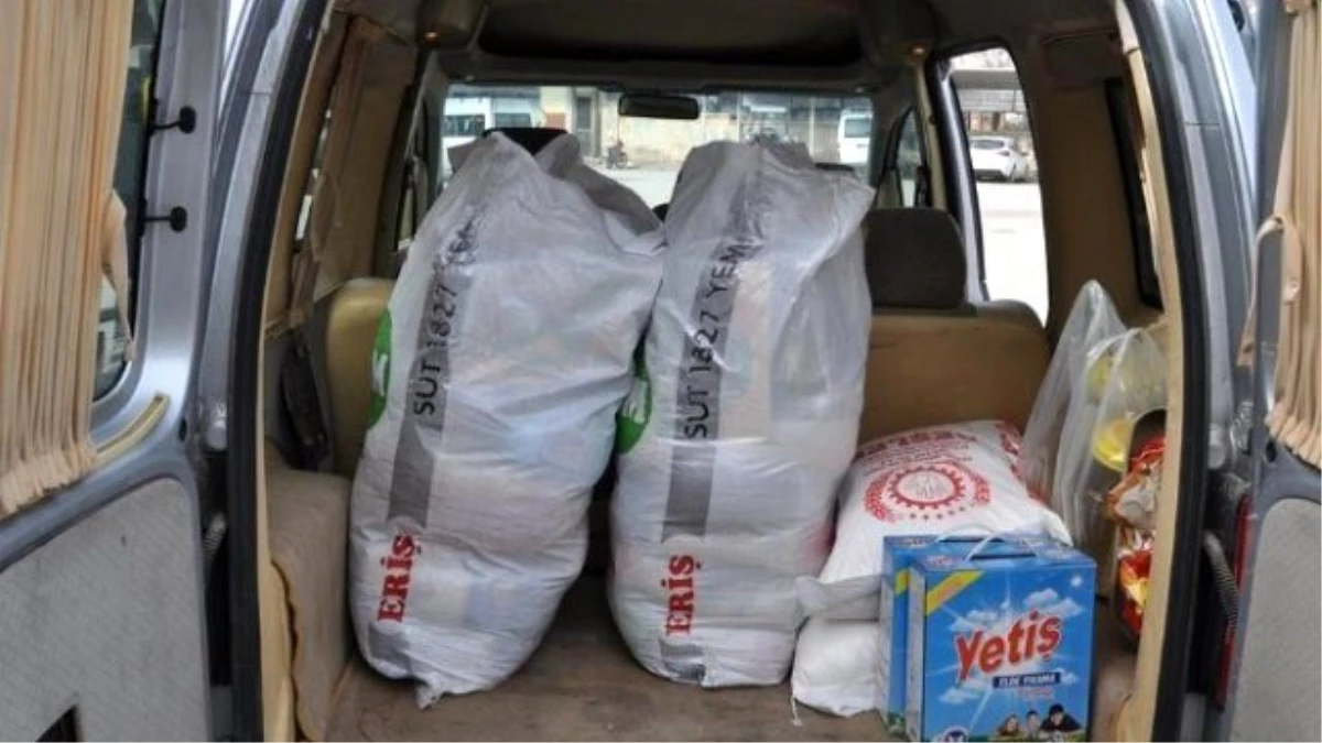 Dargeçit\'te Kalan Kobanili Ailelere Gıda Yardımı