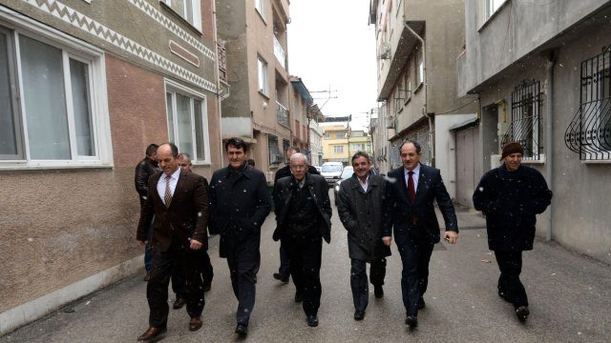 Dündar, Tuna Mahallesi\'ni Ziyaret Etti