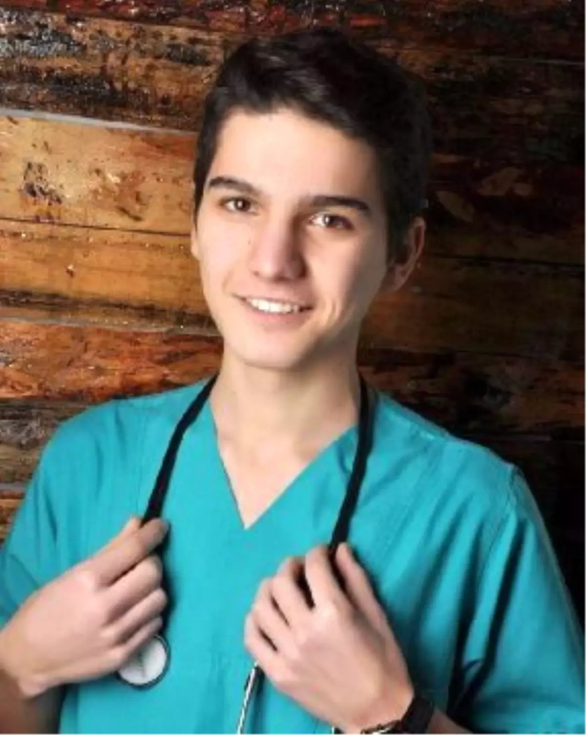 Lise Öğrencisi Yurtta Ölü Bulundu