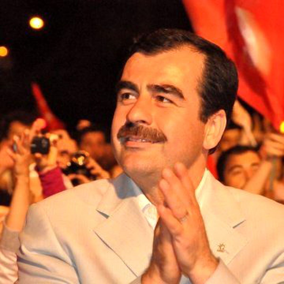 Milletvekili Erdem Adaylık Başvurusunu Genel Merkeze Yaptı