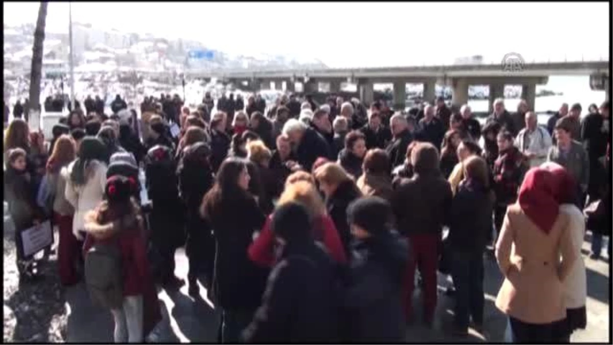 Özgecan Aslan\'ın Öldürülmesi Protesto Edildi - Zonguldak/erzurum/