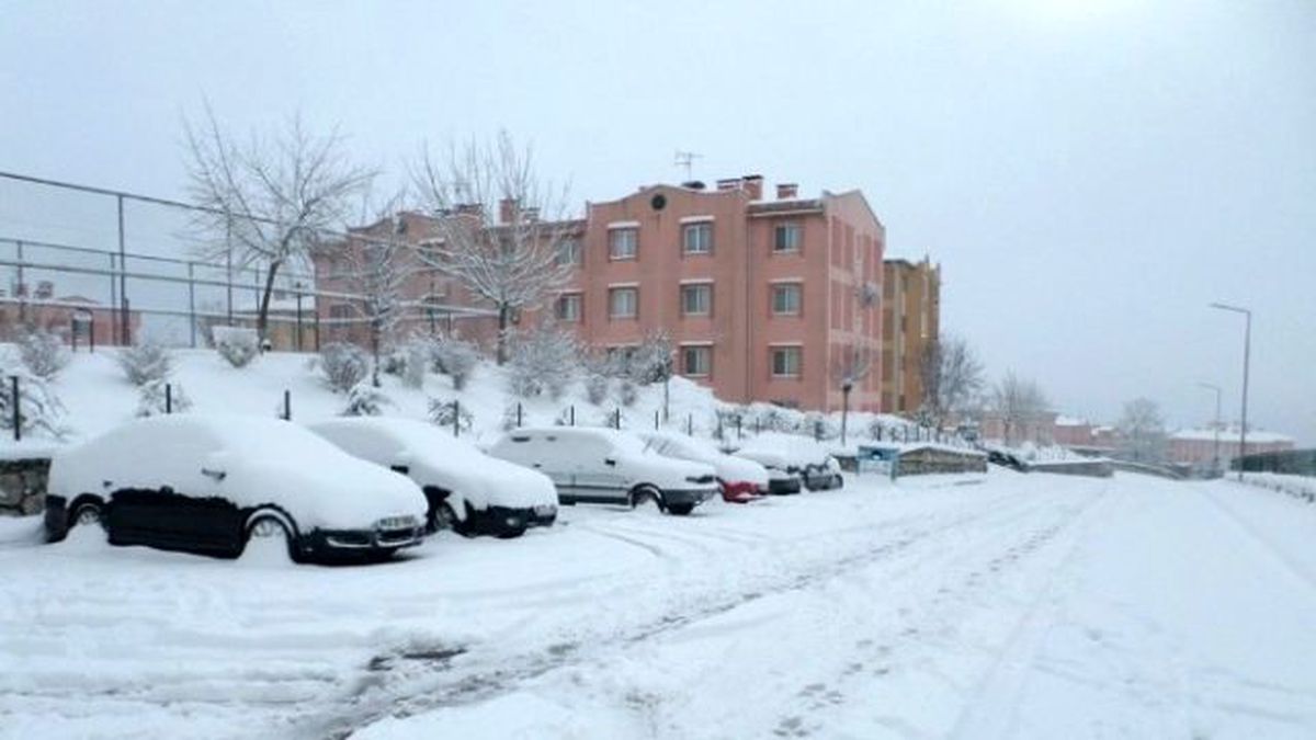 Sakarya\'da Kar Yağışı