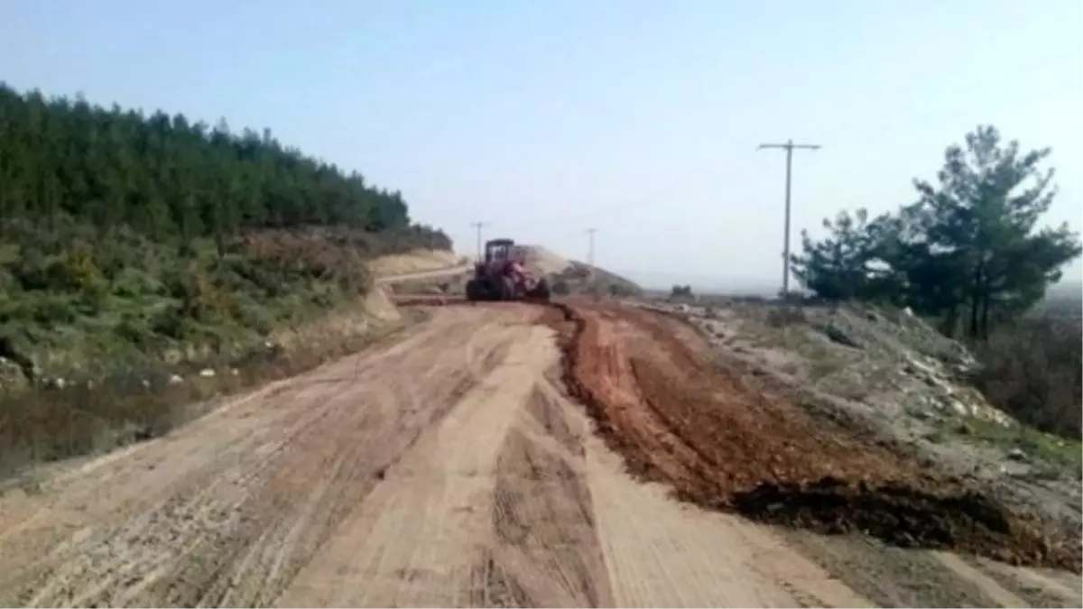 Saruhanlı Belediyesi Çaltepe Yolunu Düzenledi