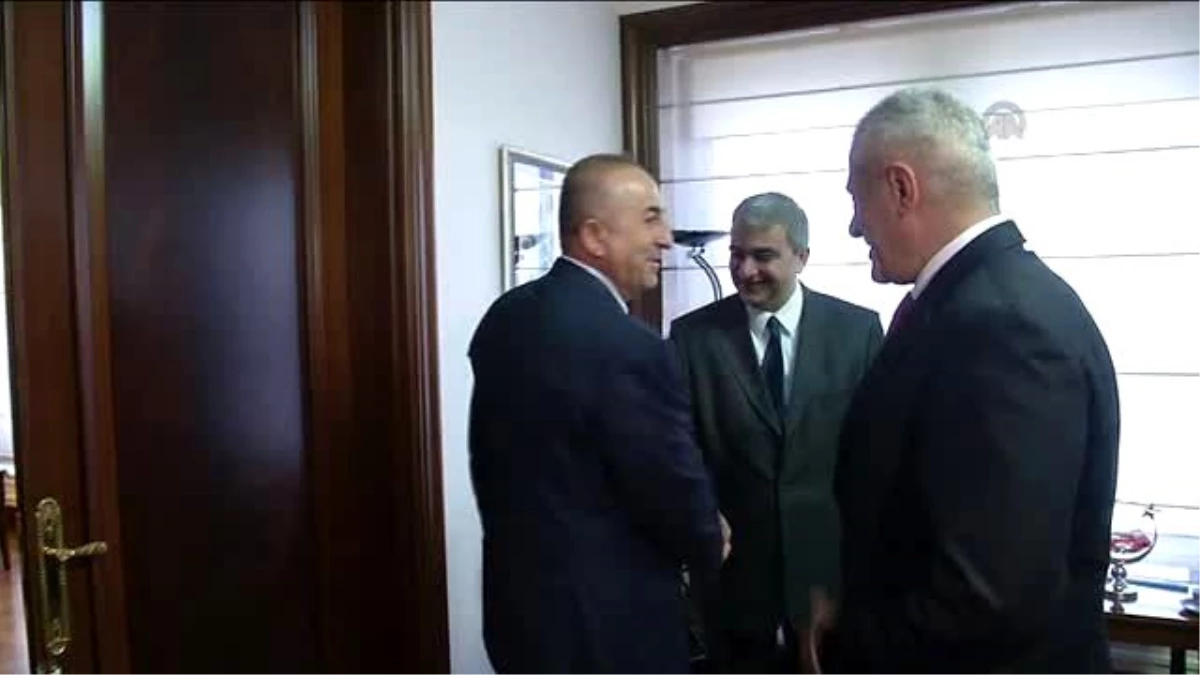 Çavuşoğlu, KKTC Bayındırlık ve Ulaştırma Bakanı Hasan Taçoy ile Görüştü