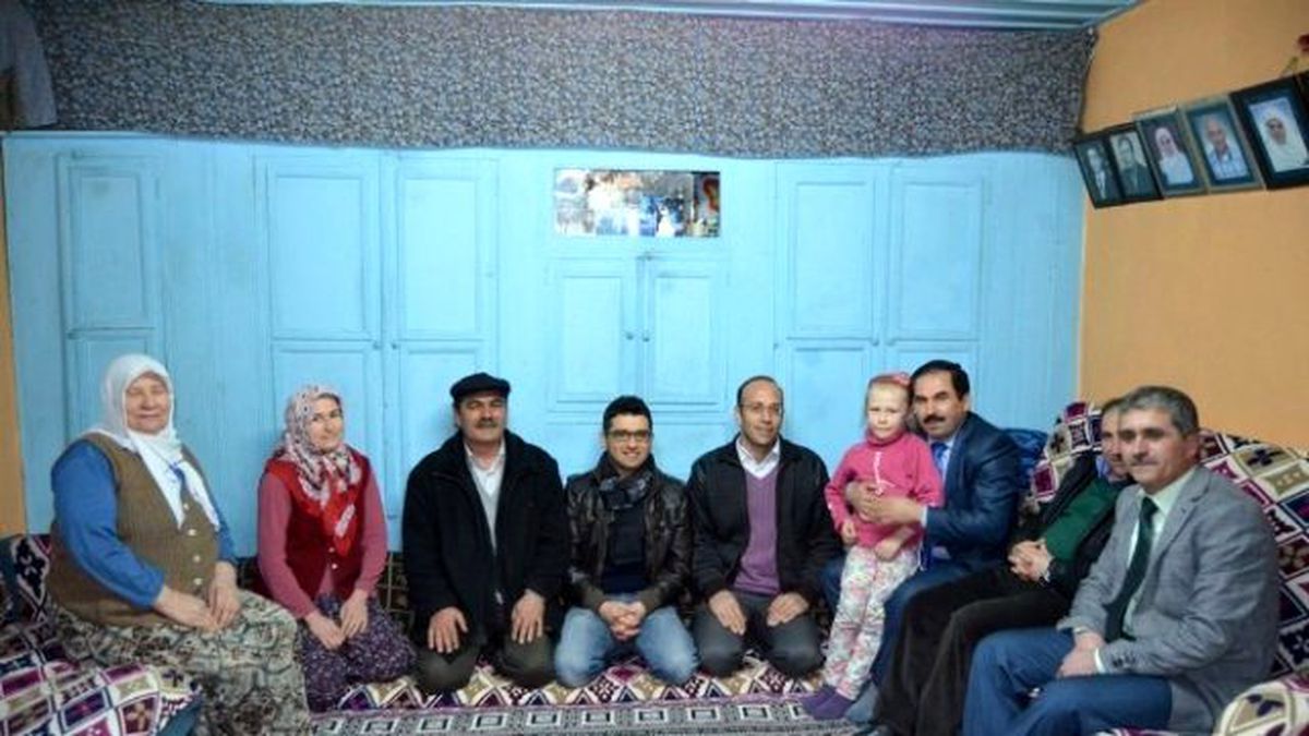 Manisalılar Çocukların Yarınları İçin Çalışıyor