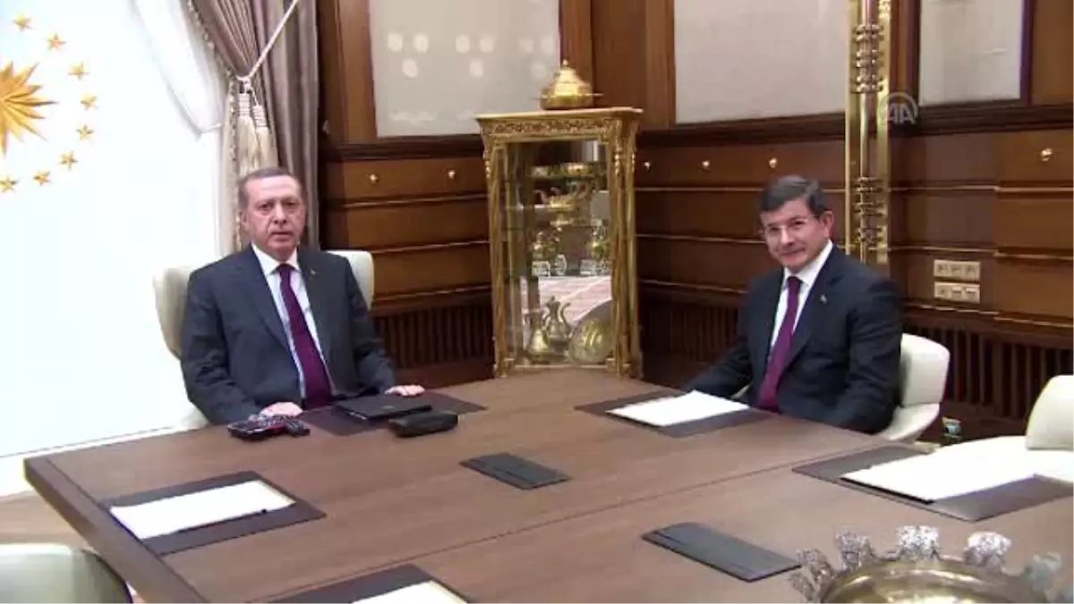 Cumhurbaşkanı Erdoğan, Başbakan Davutoğlu\'nu Kabul Etti