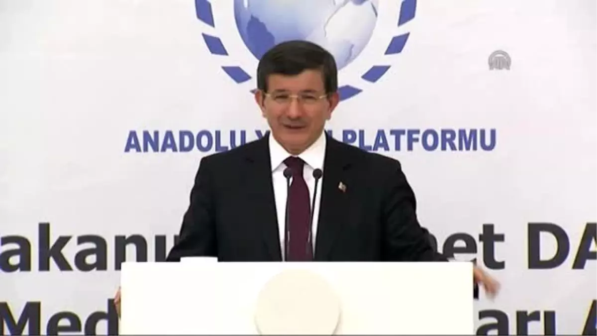 Davutoğlu: "Türkiye Kaosa Girsin İstiyorlar"