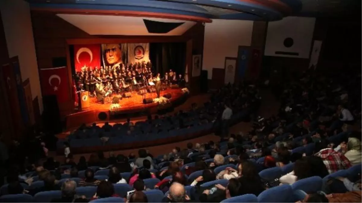 Denizli Büyükşehir Belediyesinden Türk Sanat Müziği Gecesi