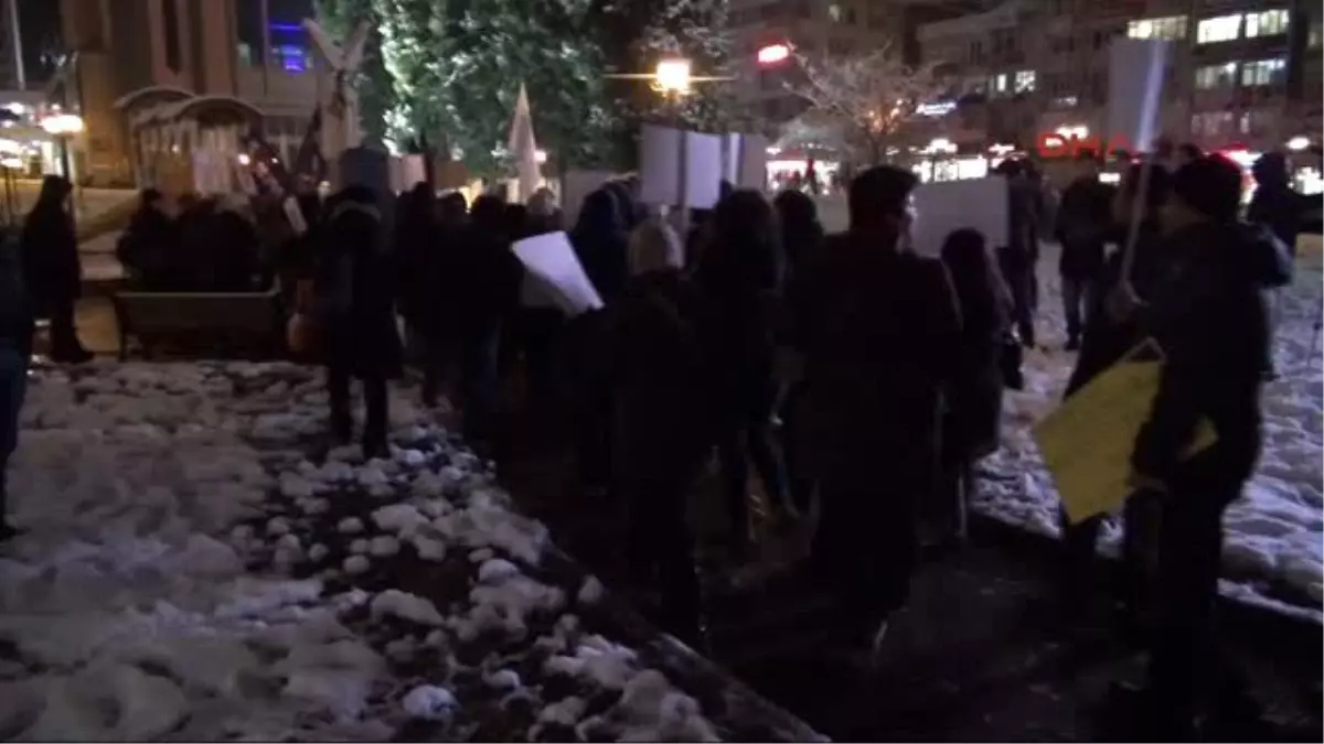 Kocaeli Kar Altında Özgecan Protestosu