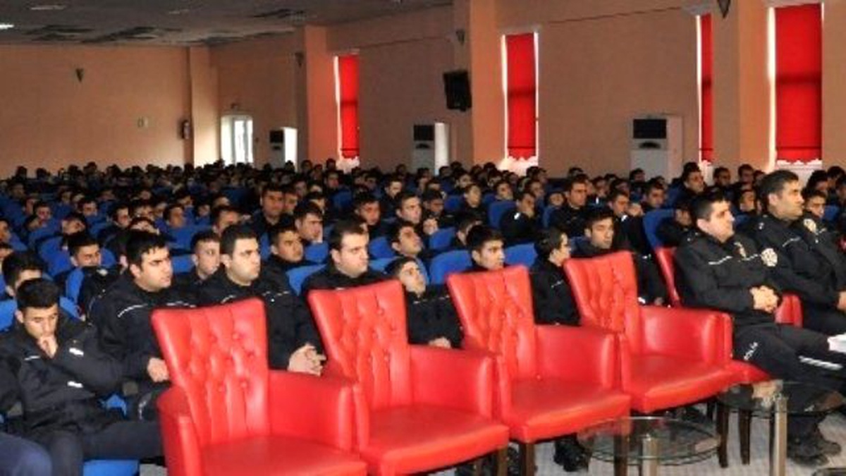 Kültür ve Turizm Müdürlüğü\'nden Polis Okulu Öğrencilerine Konferans