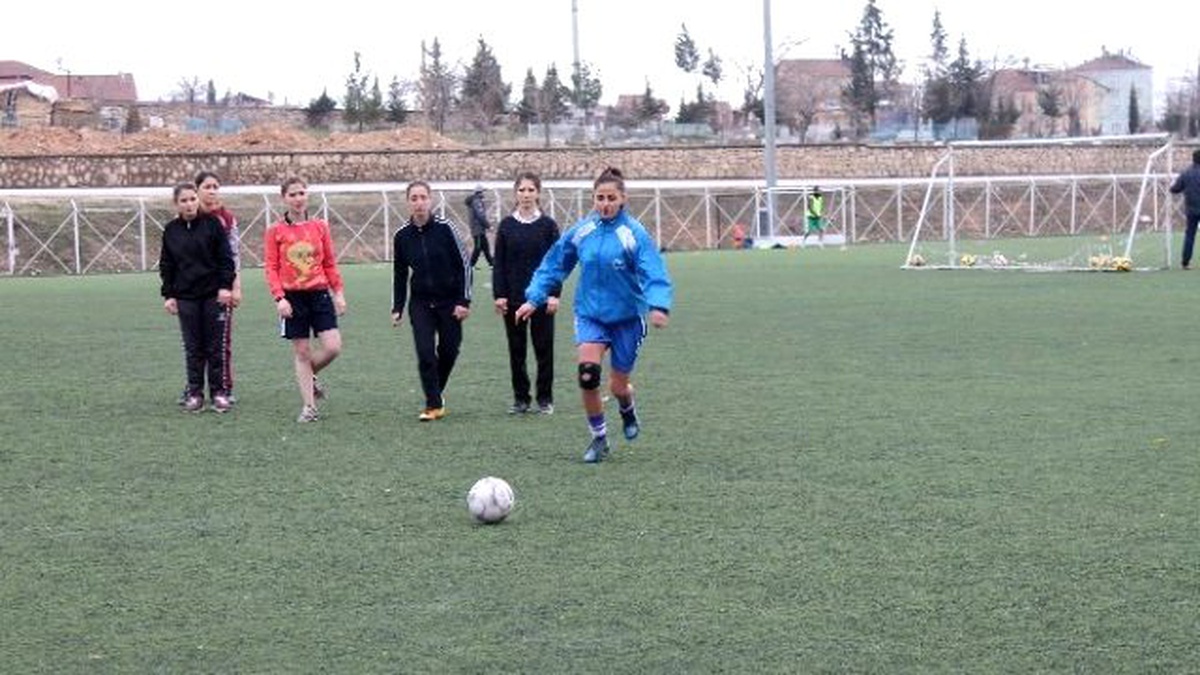 Liseler Arası Salon Futbolu Maçları Başlıyor