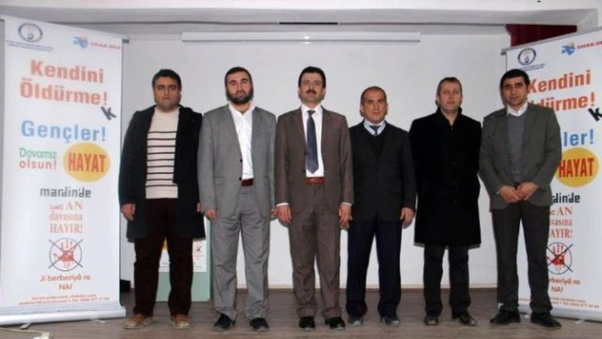 Mazıdağı\'nda \'Davamız Hayat Olsun\' Konferansı