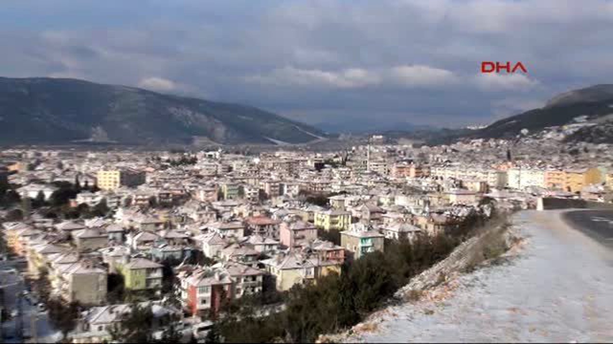 Muğla Menteşe\'nin Yüksek Kesimleri Beyaza Büründü