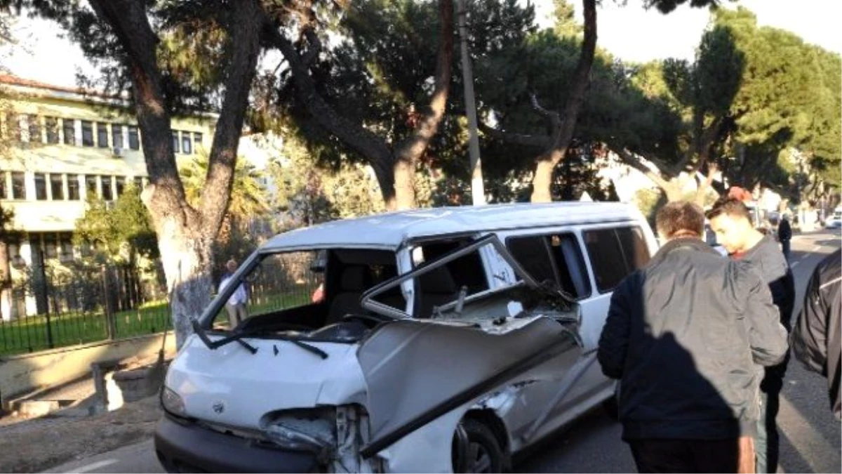 Nazilli\'de Trafik Kazası: 1 Yaralı