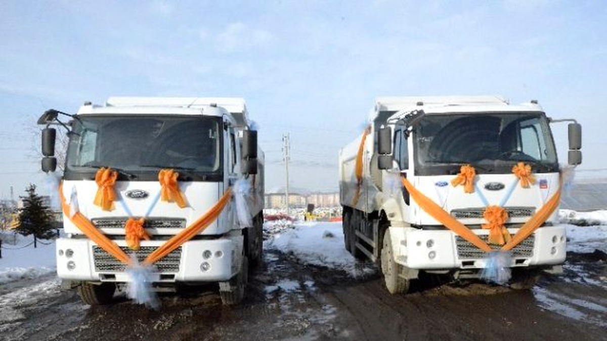 Palandöken Belediyesi Yeni Aldığı Araçları Hizmete Sundu…