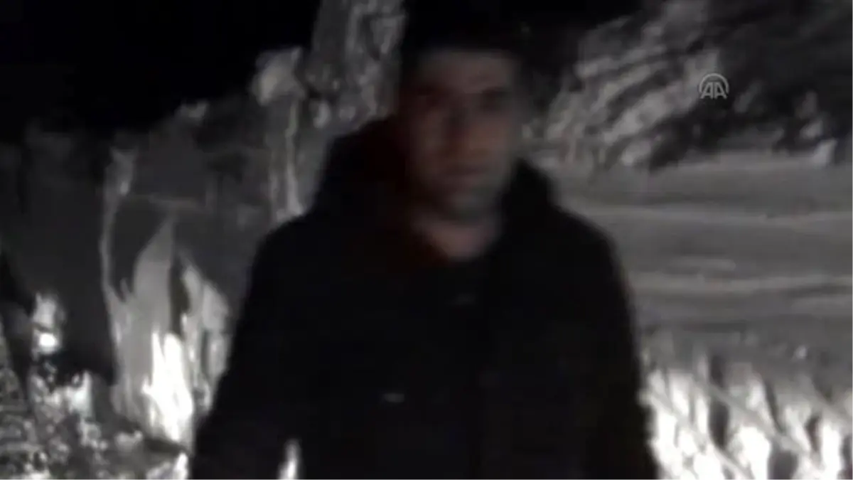 Yolu Kapanan Mezradaki Hastayı Ekipler Hastaneye Ulaştırdı