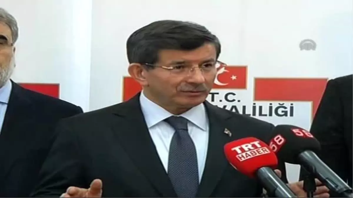 Davutoğlu: "Bunlar Molotofçu Koalisyon"